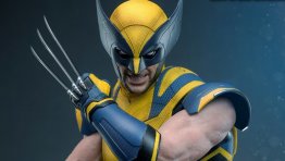 New DEADPOOL & WOLVERINE Deluxe Figure Gives Us Our Best Look at Masked Logan